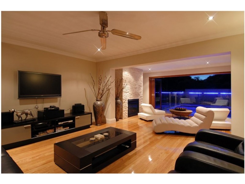2 Cardiff Place, Warnbro WA 6169