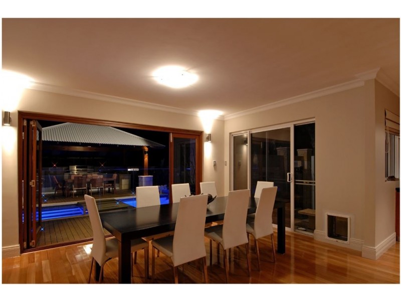 2 Cardiff Place, Warnbro WA 6169