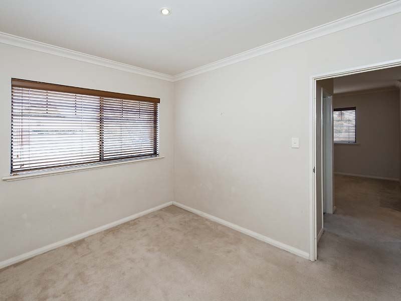 8/5-7 Harrison Street, Rockingham WA 6168