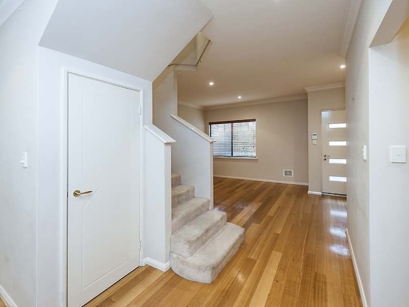 8/5-7 Harrison Street, Rockingham WA 6168