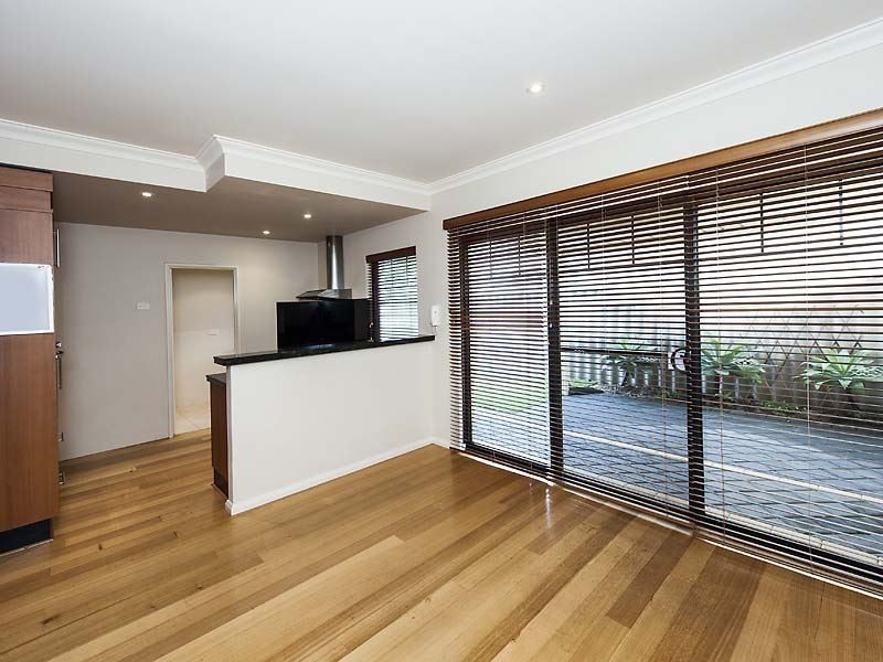 8/5-7 Harrison Street, Rockingham WA 6168