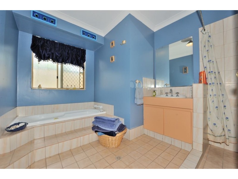 3 Monaco Close, Warnbro WA 6169