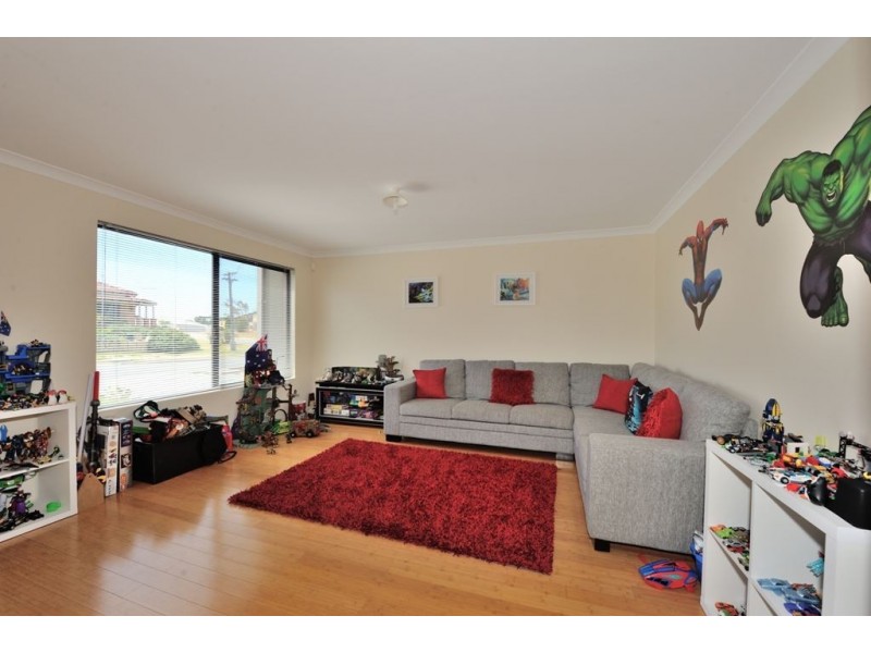 67A Gloucester Crescent, Shoalwater WA 6169