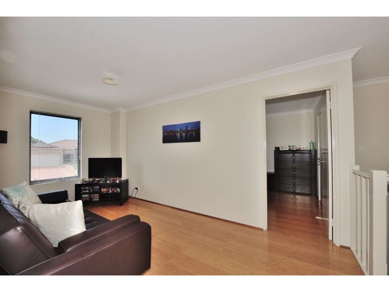 67A Gloucester Crescent, Shoalwater WA 6169