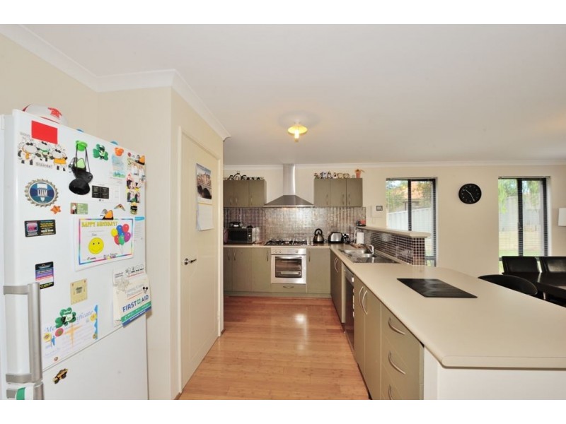 67A Gloucester Crescent, Shoalwater WA 6169