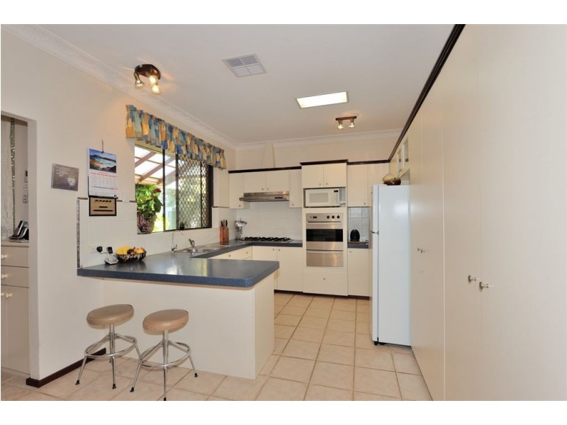 85 Safety Bay Road, Shoalwater WA 6169