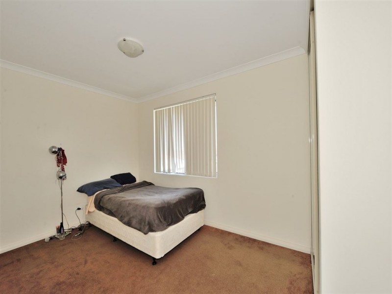 42 Waterfront Parkway, Shoalwater WA 6169