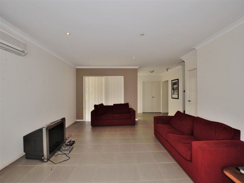 42 Waterfront Parkway, Shoalwater WA 6169