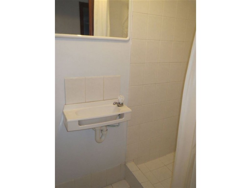 B/17 Bayview Street, Rockingham WA 6168