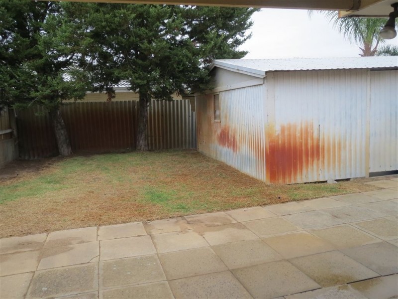 B/17 Bayview Street, Rockingham WA 6168