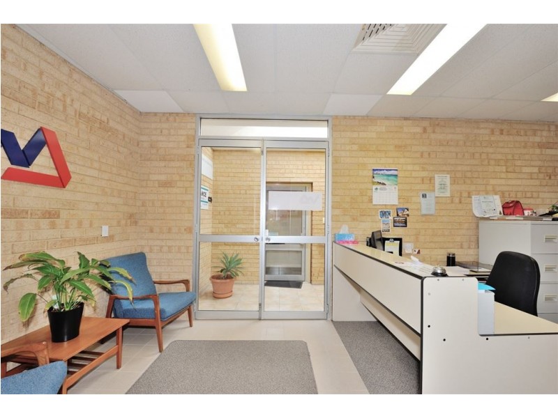 3/11 Robinson Road, Rockingham WA 6168