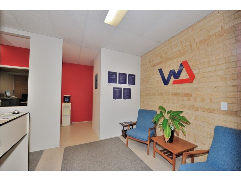 3/11 Robinson Road, Rockingham WA 6168