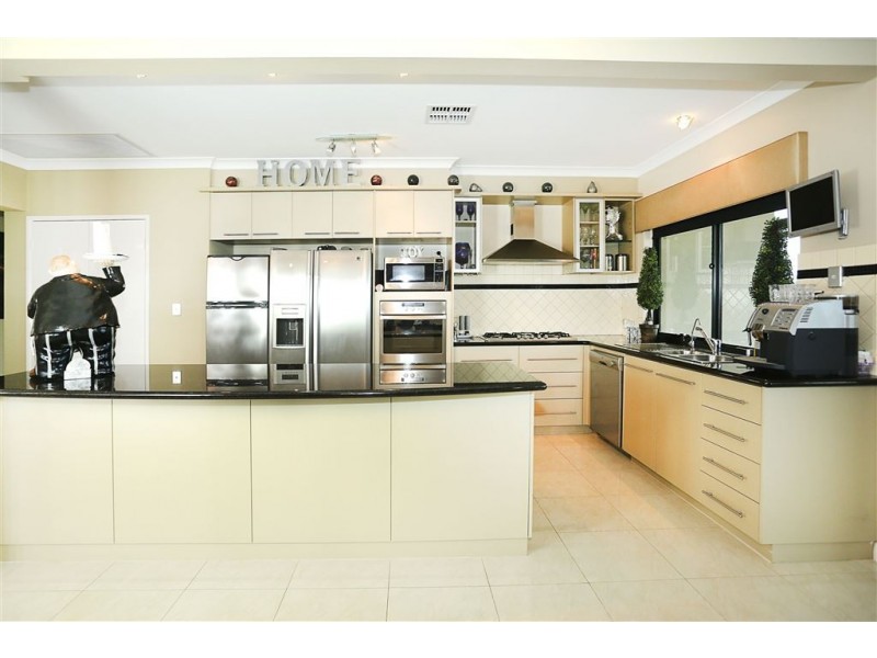 124 Foreshore Drive, Singleton WA 6175