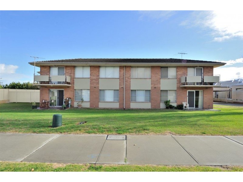 44-46 Lewington Street, Rockingham WA 6168