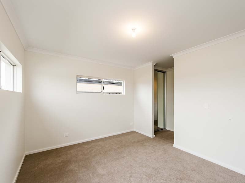 15 Flagship Avenue, Waikiki WA 6169