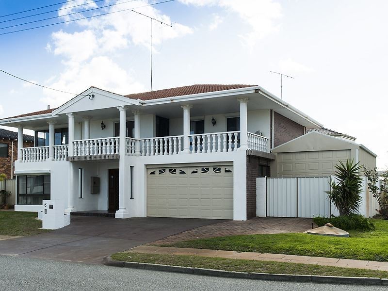 6 Penguin Road, Shoalwater WA 6169