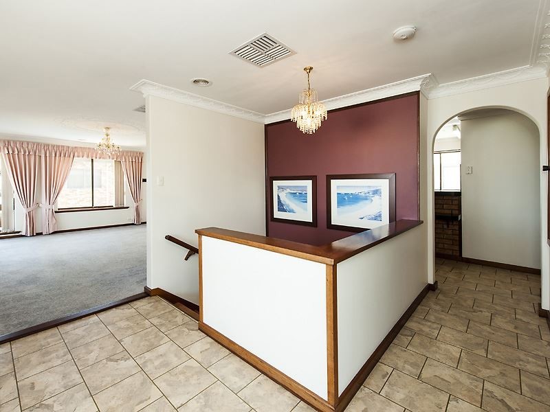 6 Penguin Road, Shoalwater WA 6169