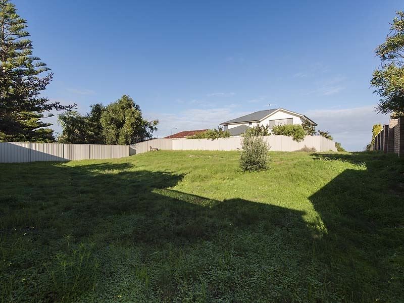 44A Arcadia Drive, Shoalwater WA 6169
