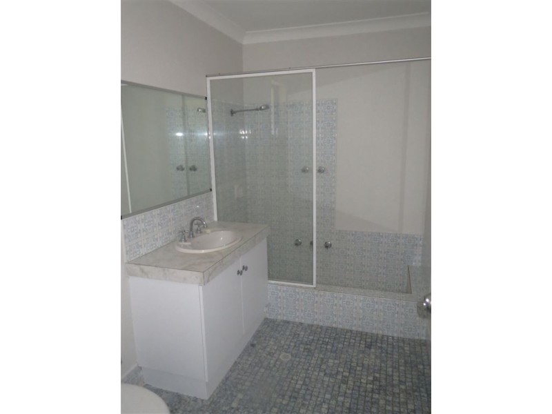 30 Waikiki Road, Safety Bay WA 6169