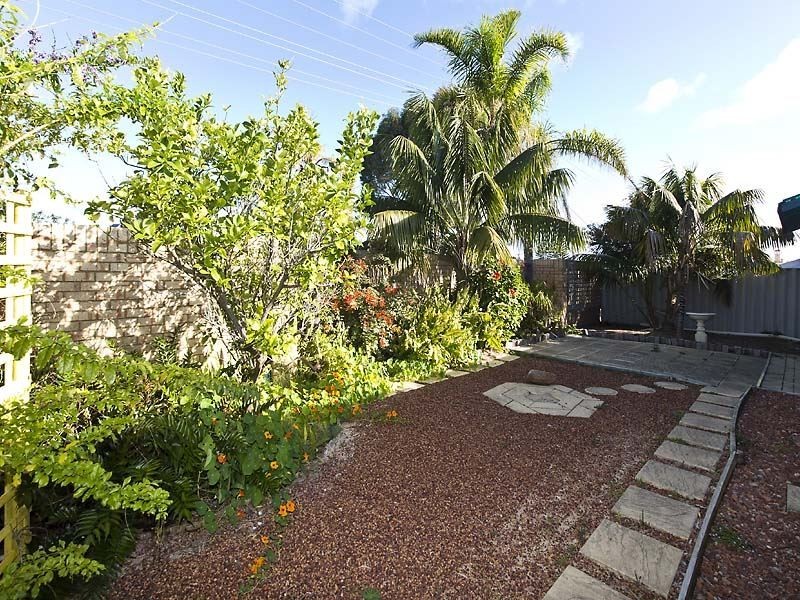 10/25 Ashford Avenue, Rockingham WA 6168