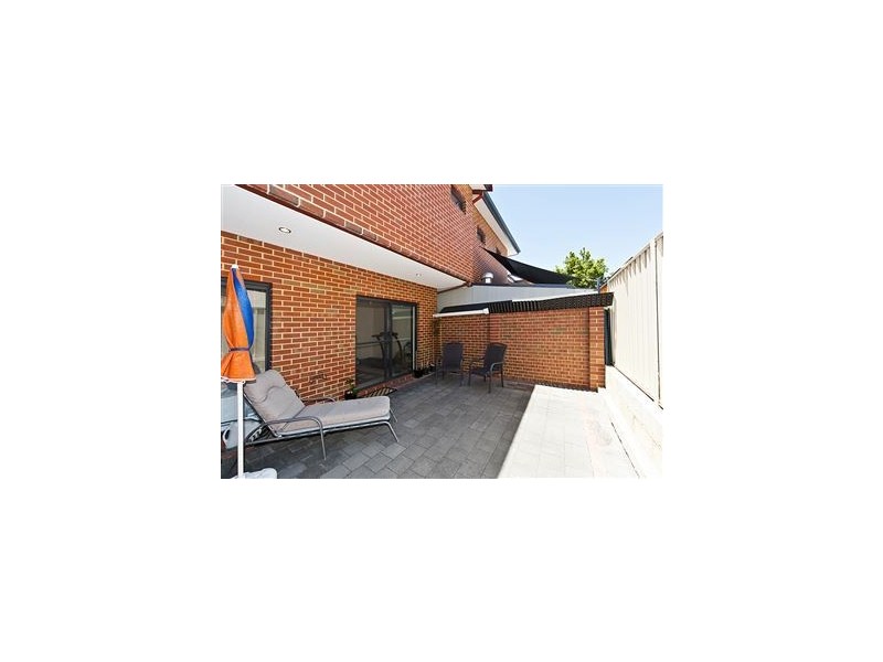 1/9 Victoria Street, Rockingham WA 6168