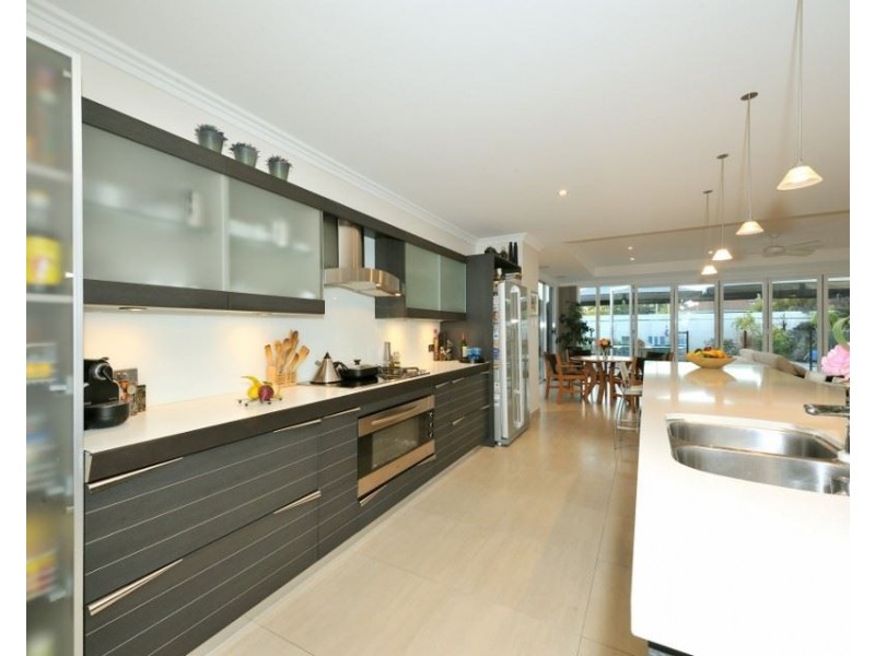 220A Arcadia Drive, Safety Bay WA 6169