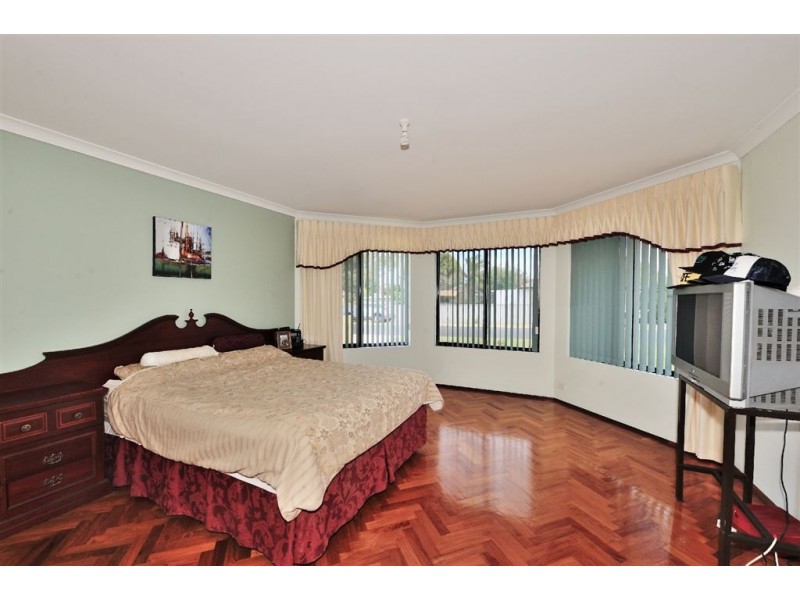 47 Thorpe Street, Rockingham WA 6168