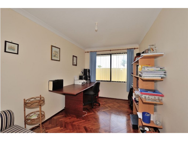 47 Thorpe Street, Rockingham WA 6168