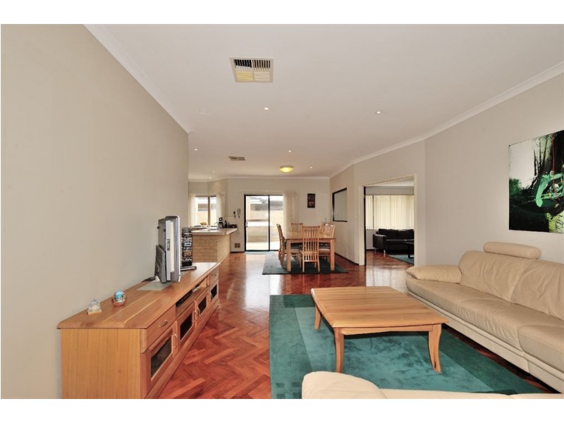 47 Thorpe Street, Rockingham WA 6168