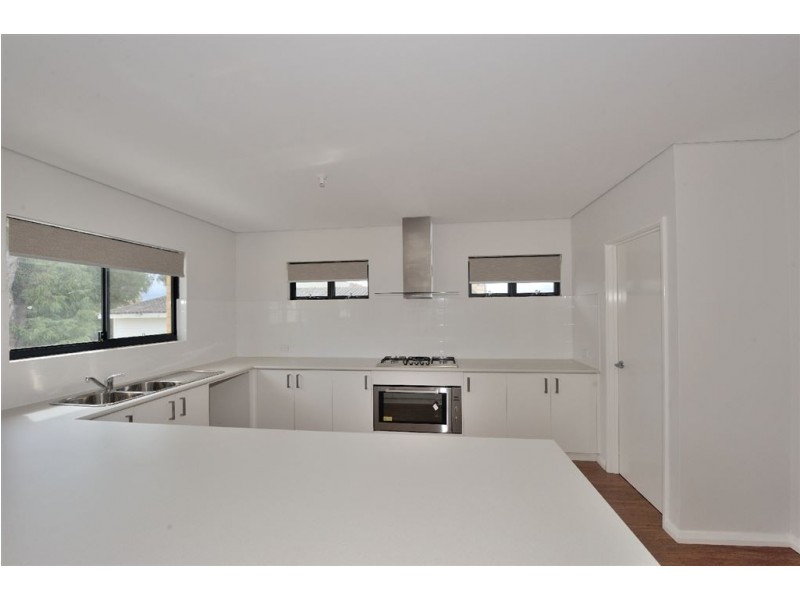 98a Harrison Street, Rockingham WA 6168