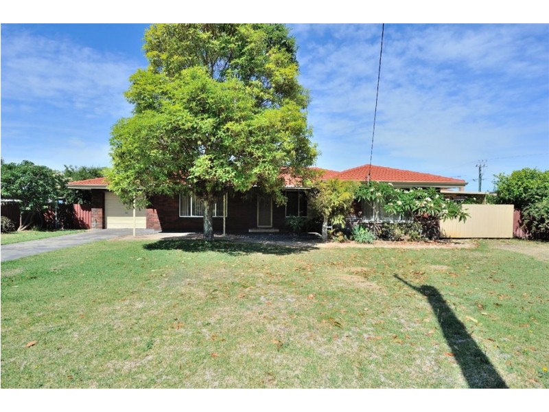 3 Bayshore Place, Safety Bay WA 6169