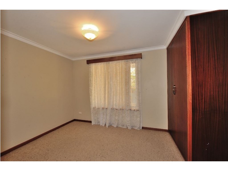 3 Bayshore Place, Safety Bay WA 6169