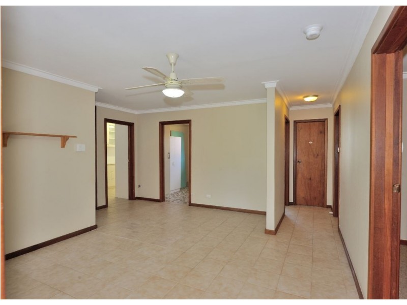 3 Bayshore Place, Safety Bay WA 6169