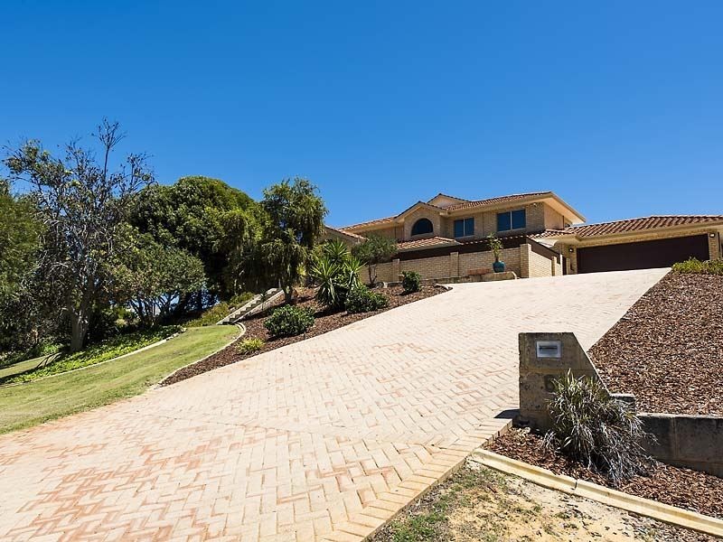 6 Westray Court, Warnbro WA 6169