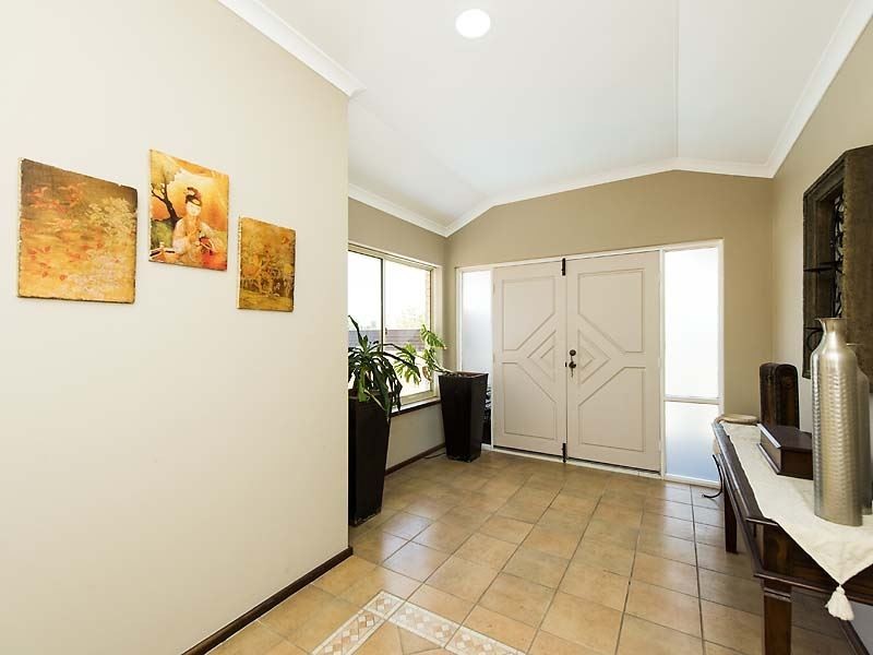 6 Westray Court, Warnbro WA 6169