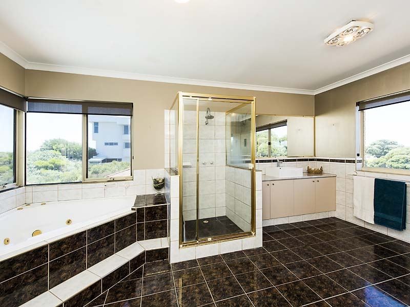 6 Westray Court, Warnbro WA 6169