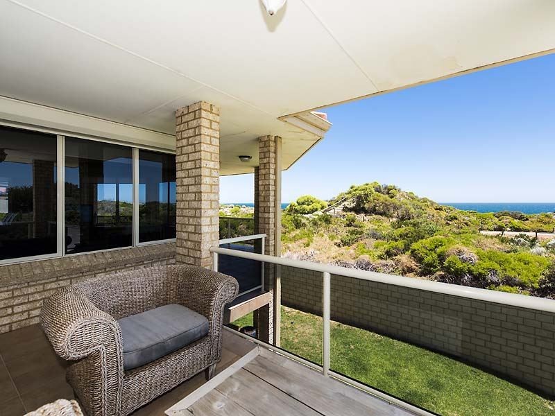 6 Westray Court, Warnbro WA 6169