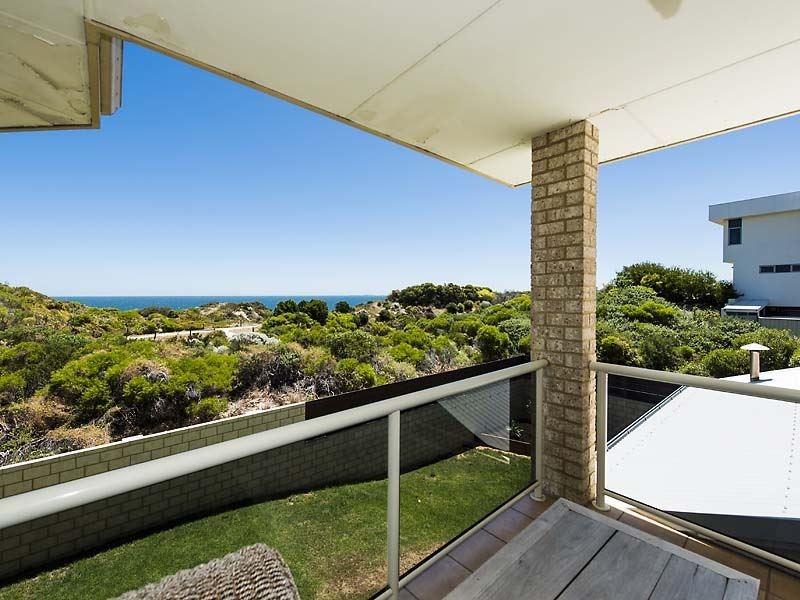 6 Westray Court, Warnbro WA 6169