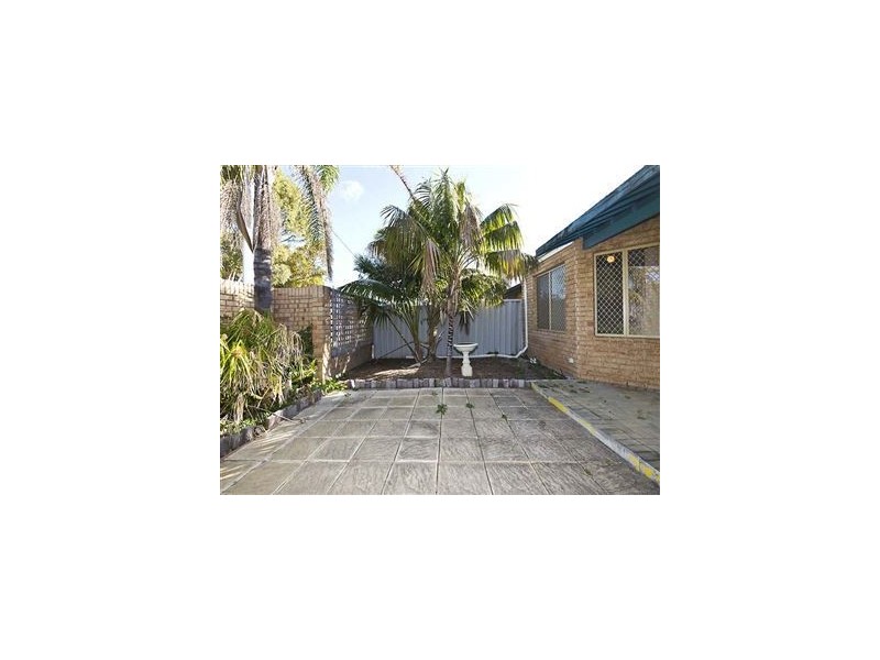 10/25 Ashford Avenue, Rockingham WA 6168