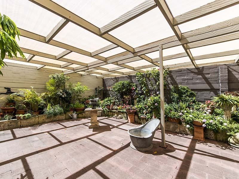 106 Warnbro Beach Road, Waikiki WA 6169