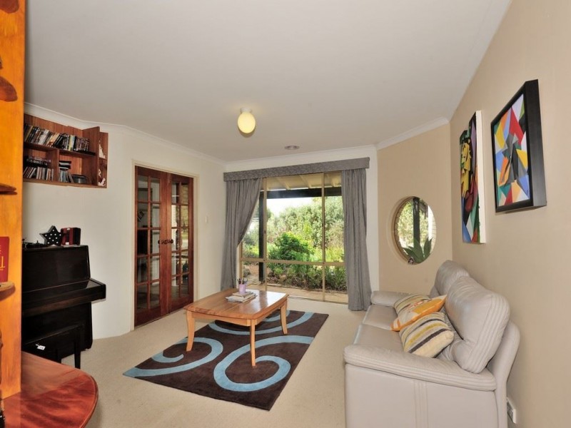 214 Kent Street, Rockingham WA 6168