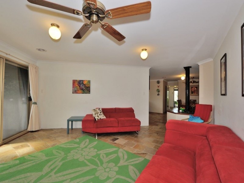 214 Kent Street, Rockingham WA 6168