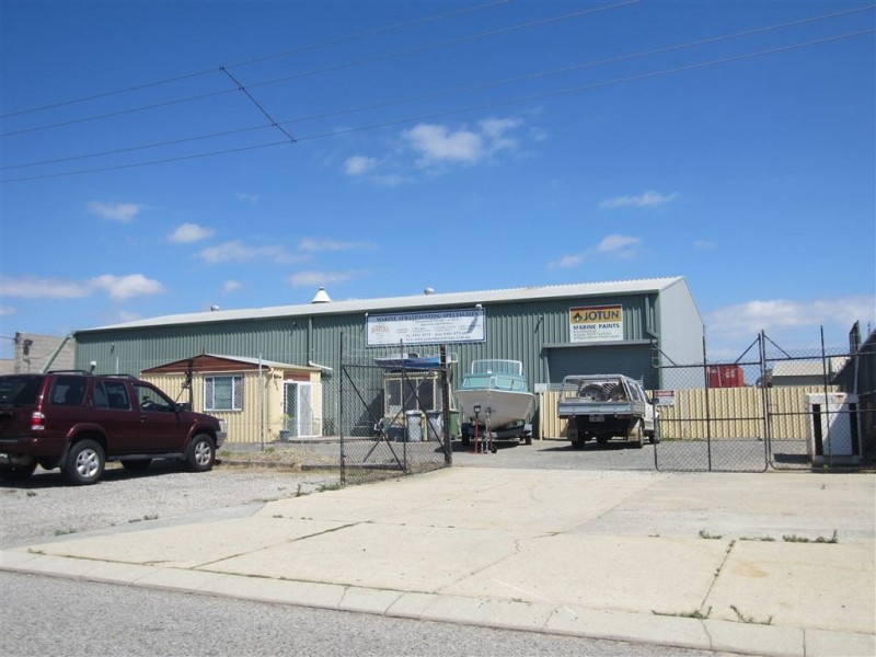 10 Ambrose Street, Rockingham WA 6168