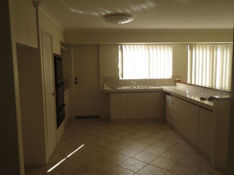 5 Investigator Drive, Waikiki WA 6169