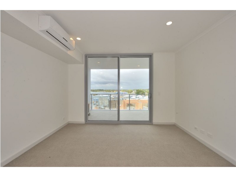 48/24 Flinders Lane, Rockingham WA 6168