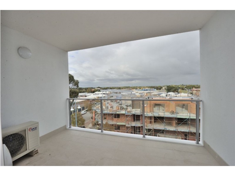 48/24 Flinders Lane, Rockingham WA 6168