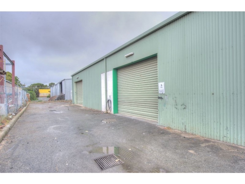 1/32 Crompton Road, Rockingham WA 6168