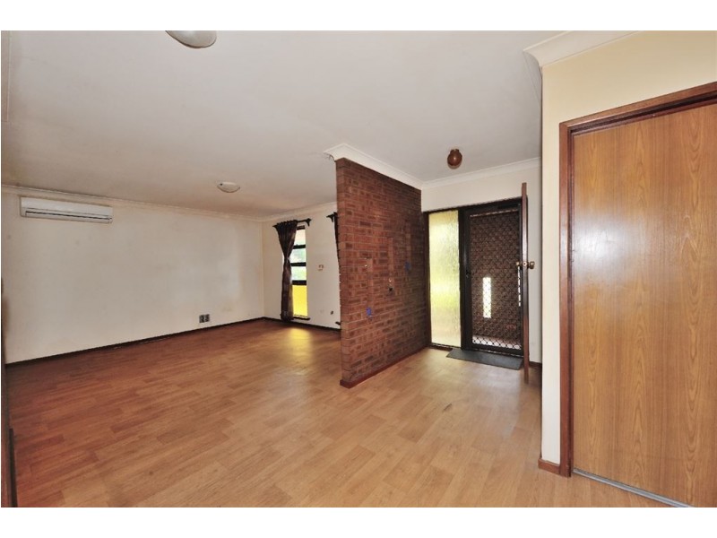 9 Leo Place, Rockingham WA 6168