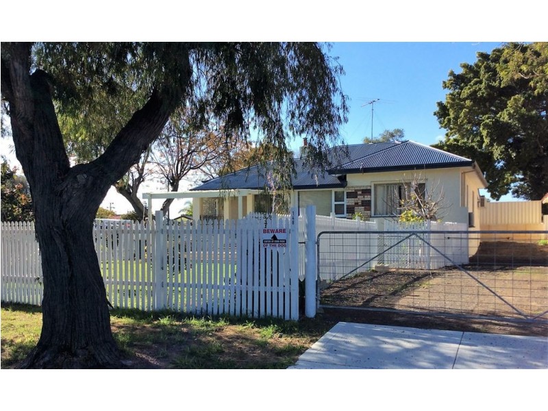 148 Safety Bay Road, Shoalwater WA 6169