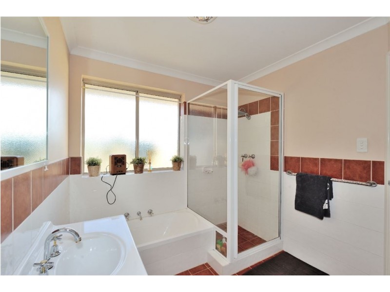 4 Otway Place, Shoalwater WA 6169